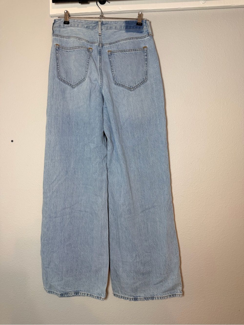 Abercrombie & Fitch Curve Love The Wide Leg High Rise Jeans Size 4L 4 Long or 27 - Picture 6 of 9